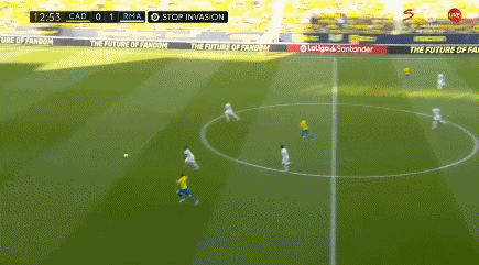 佩莱格里尼：“这支巴萨一直在上演精彩的比赛”