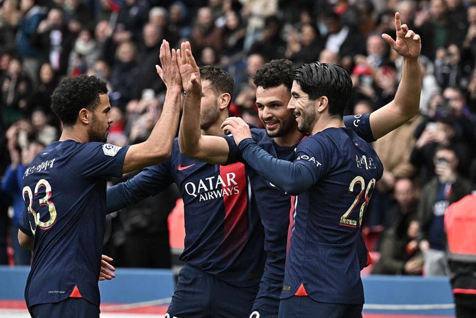 鲁比亚莱斯：特瓦斯批评前任主席拿高薪，他现在薪水却翻了11倍