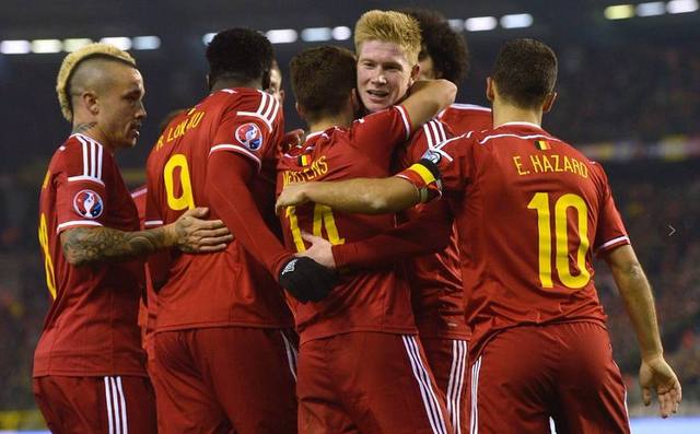 缺阵期间在板凳指挥对你领导力有帮助吗？杰威：他们根本不听